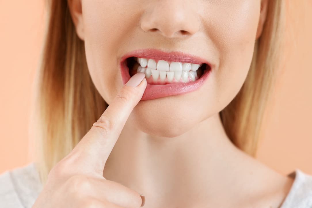 protect-yourself-from-tooth-sensitivity-by-keeping-enamel-healthy