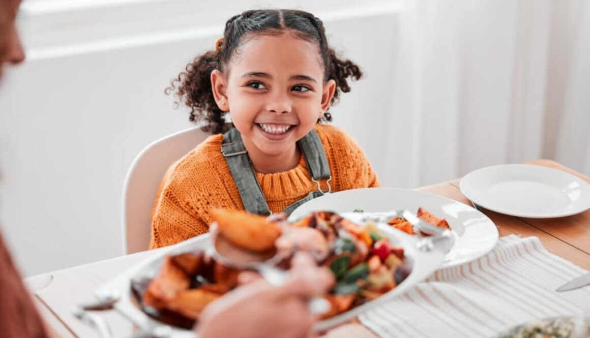 holiday-snacking-your-kids-teeth-smart-choices-for-a-healthy-season-in-american-fork