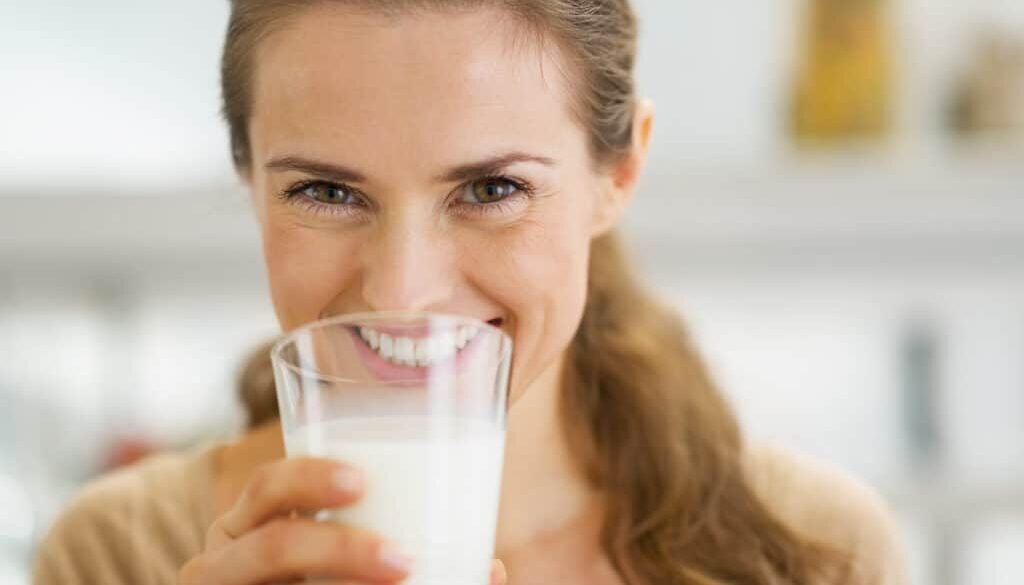 how-calcium-supports-strong-teeth-for-kids-and-adults-national-milk-day