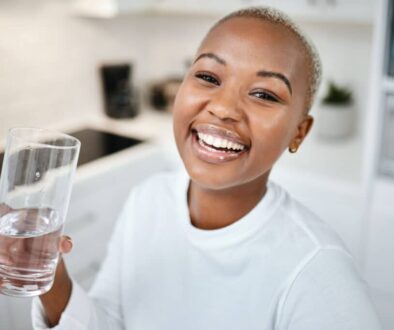 the-benefits-of-drinking-more-water-for-your-teeth
